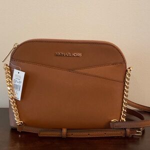 Michael Kors Jet Set Travel Crossbody Bag
